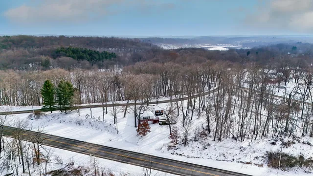 $250,000 | 22975 Pine Lake Road, Battle Creek, MI 49014