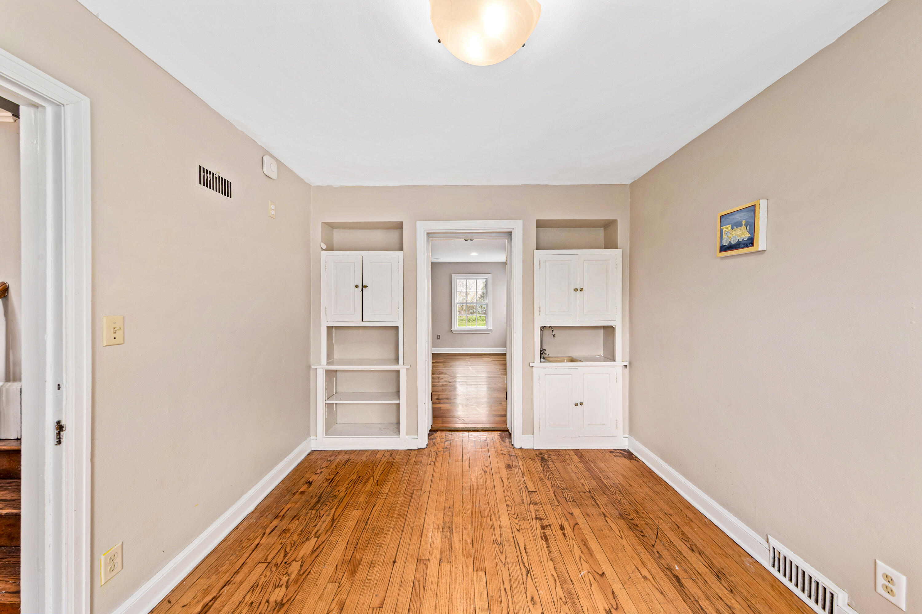 825 Lone Tree Road Elm Grove, WI 53122 - Photo 14 of 37 Office or Den