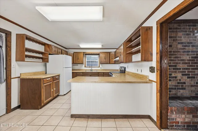 $134,999 | 335 High Street, Jellico, TN 37762