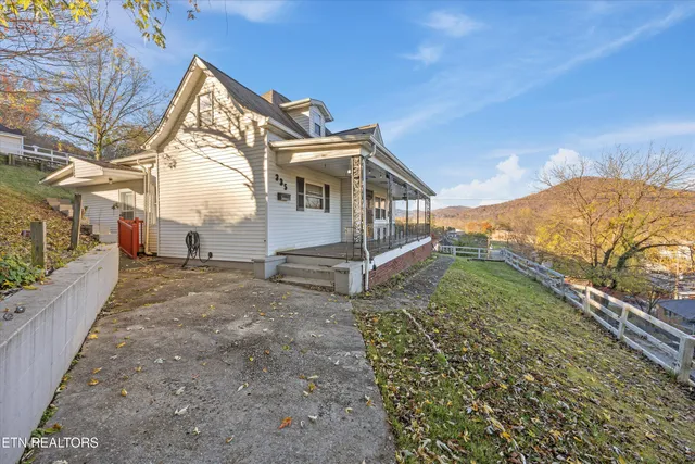$134,999 | 335 High Street, Jellico, TN 37762