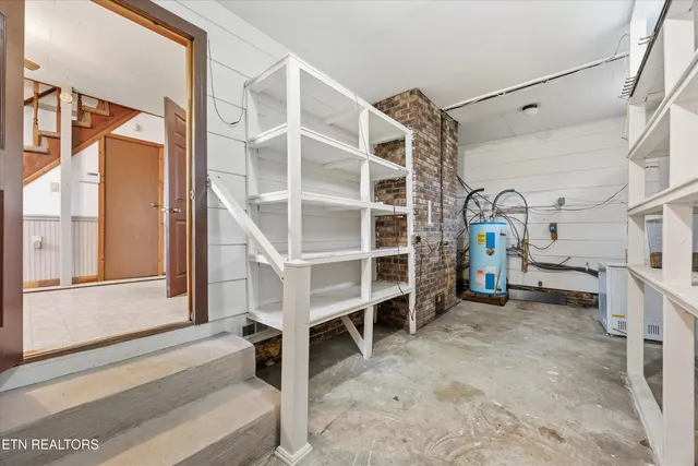 $134,999 | 335 High Street, Jellico, TN 37762