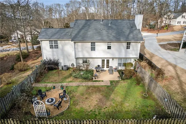 a picture of a floor plan