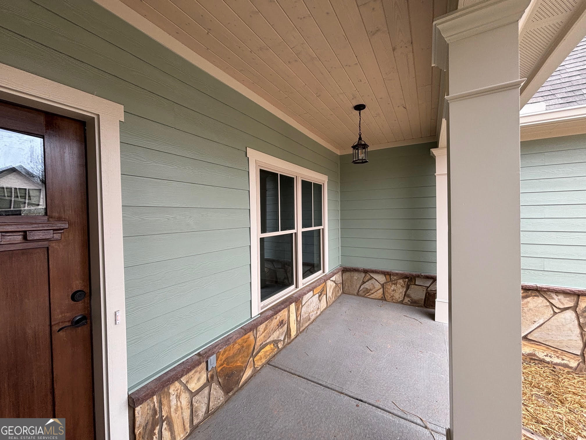 178 Samson Way Cleveland, GA 30528 - Photo 24 of 32 a view of an entryway
