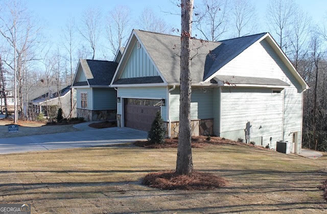 178 Samson Way Cleveland, GA 30528 - Photo 32 of 32 a front view of a house with a porch