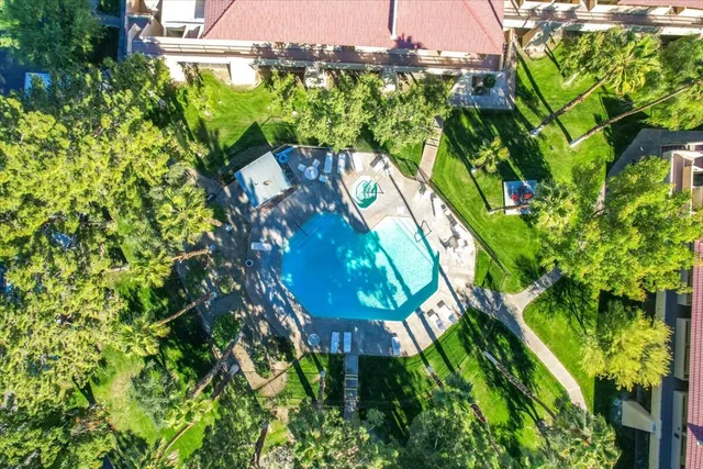 a view of house with garden