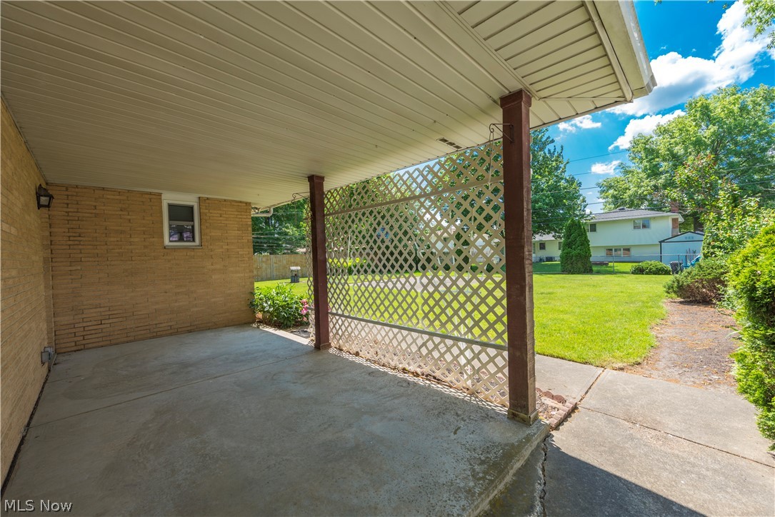 13617 Sheldon Road Cleveland, OH 44130 - Photo 33 of 36 View of terrace