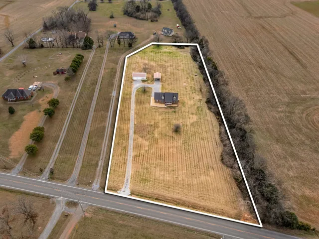 $475,000 | 6411 Highway 25, Springfield, TN 37172