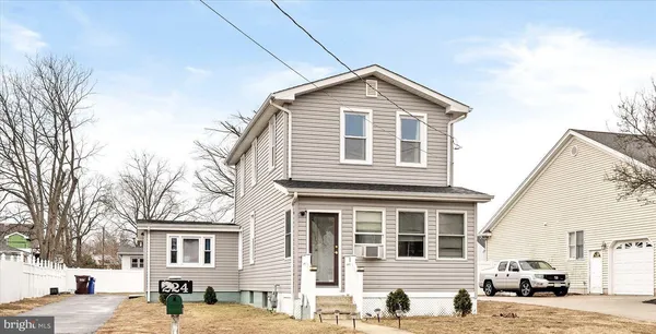 $325,000 | 224 Progress Street, Riverside, NJ 08075