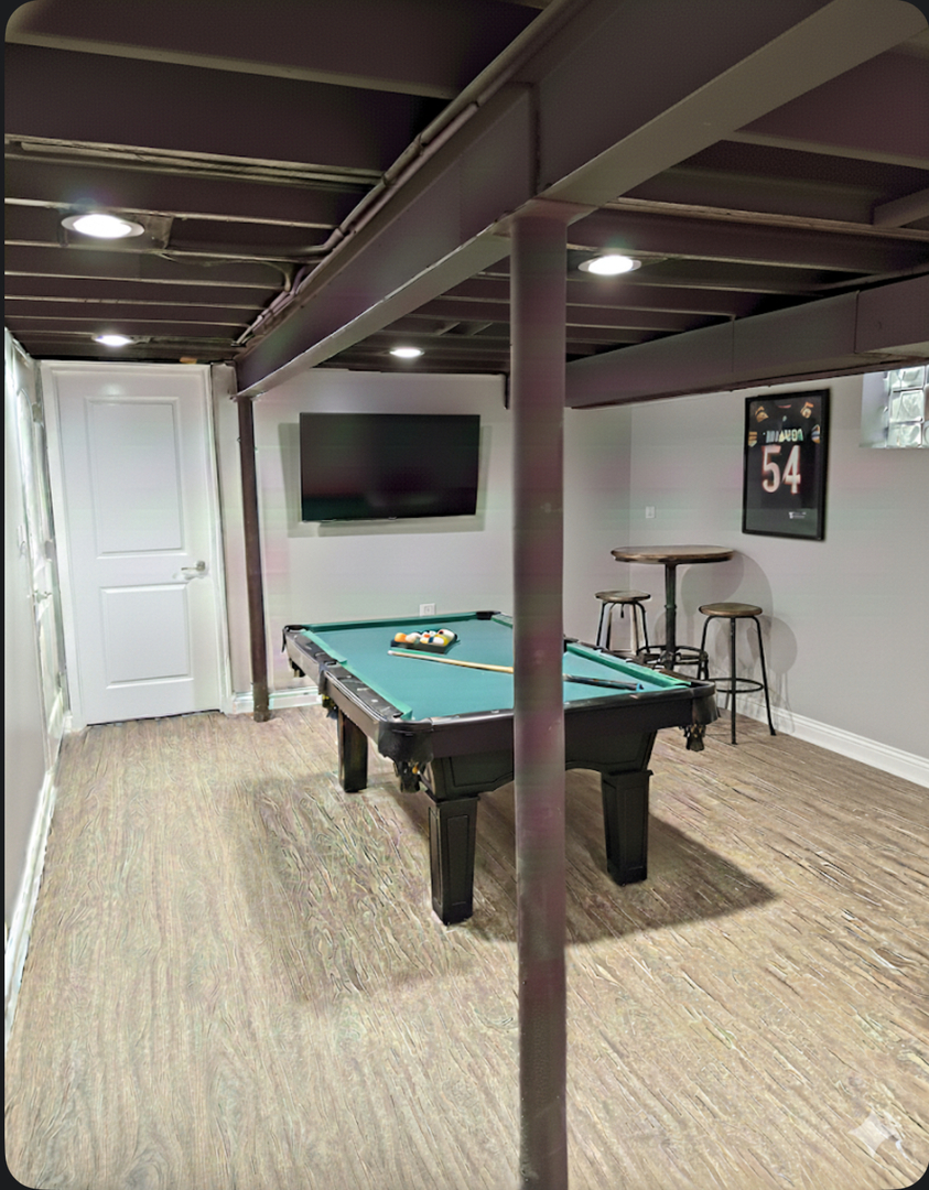 11754 South Laflin Street Chicago, IL 60643 - Photo 12 of 18 a living room with furniture and a flat screen tv