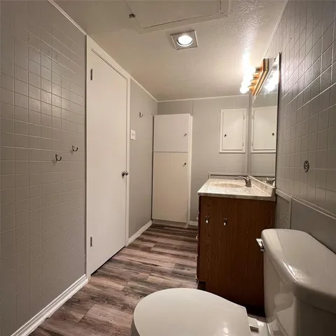 $1,195 | 2702 Douglas Avenue, Unit 101, Dallas, TX 75219