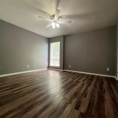 $1,195 | 2702 Douglas Avenue, Unit 101, Dallas, TX 75219