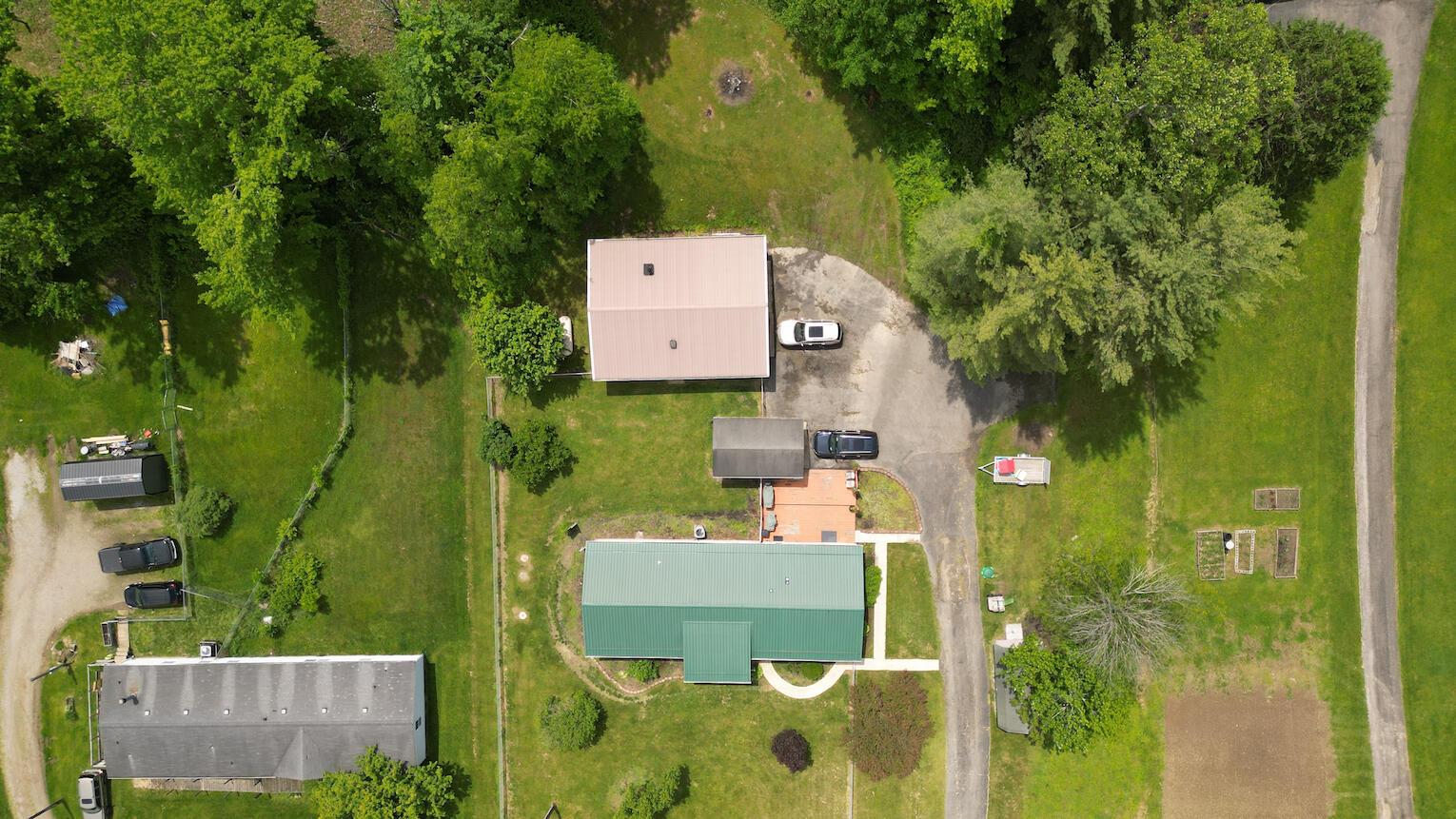2156 Rozelle Creek Road Chillicothe, OH 45601 - Photo 6 of 38 DJI_0092