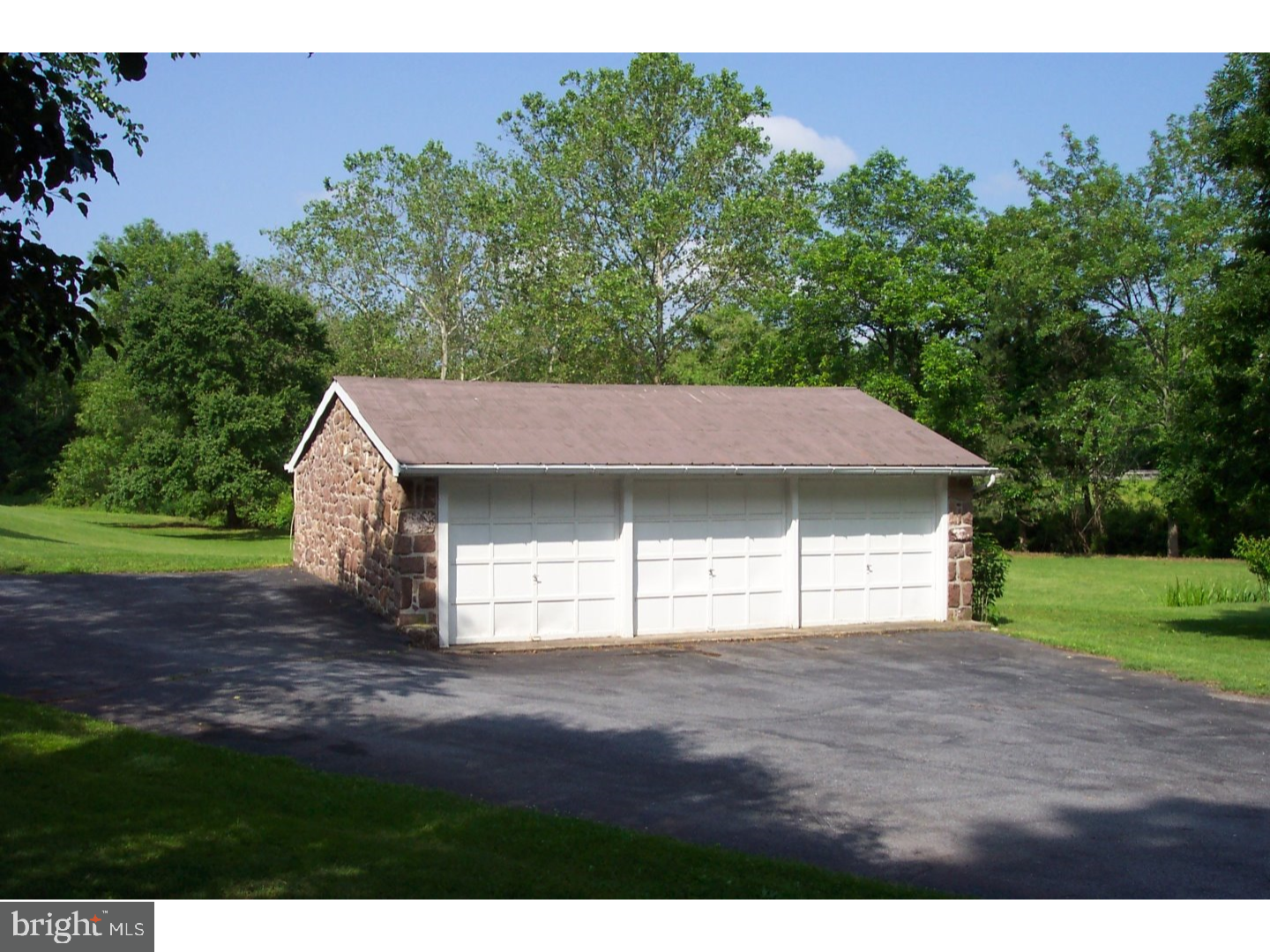 300 Porters Mill Road Pottstown, PA 19465 - Photo 9 of 21 Gallery Image 9