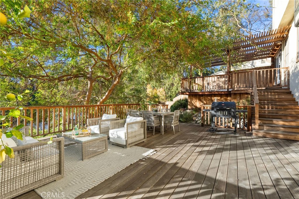 736 Luton Drive Glendale, CA 91206 - Photo 57 of 75