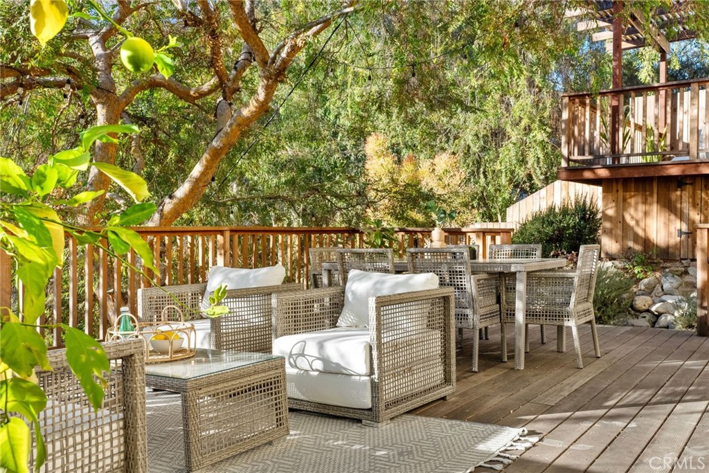 736 Luton Drive Glendale, CA 91206 - Photo 60 of 75