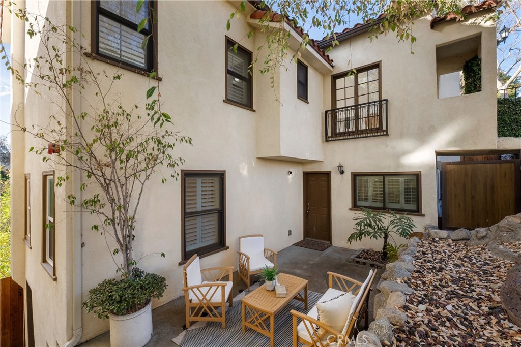 736 Luton Drive Glendale, CA 91206 - Photo 71 of 75