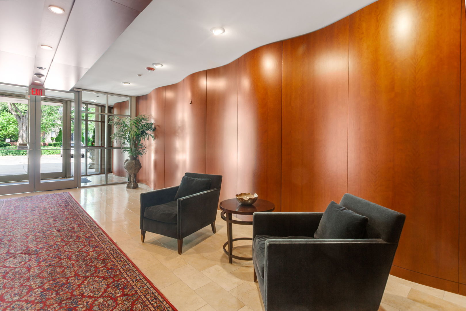 520 South Washington Street, Unit 103 Naperville, IL 60540 - Photo 3 of 39