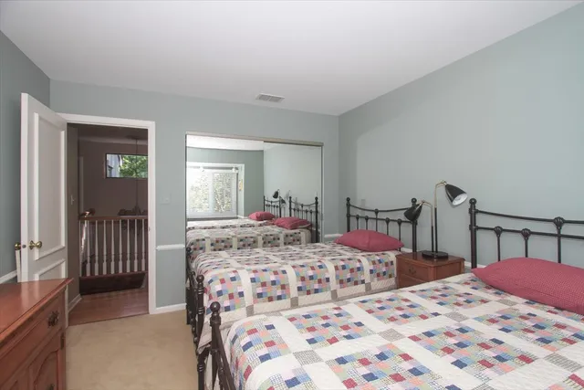 $739,000 | 660 Old Barn Road, Unit F24, Lake Barrington, IL 60010