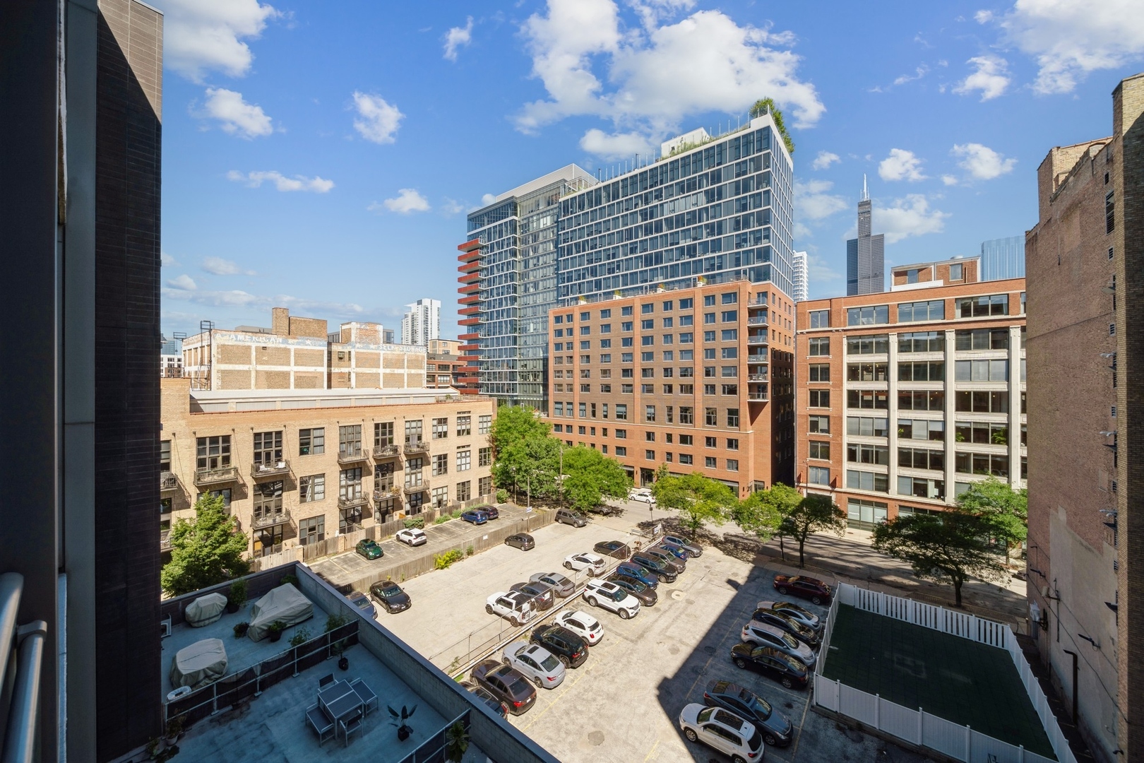225 South Sangamon Street, Unit 604 Chicago, IL 60607 - Photo 18 of 21 Gallery Image 18
