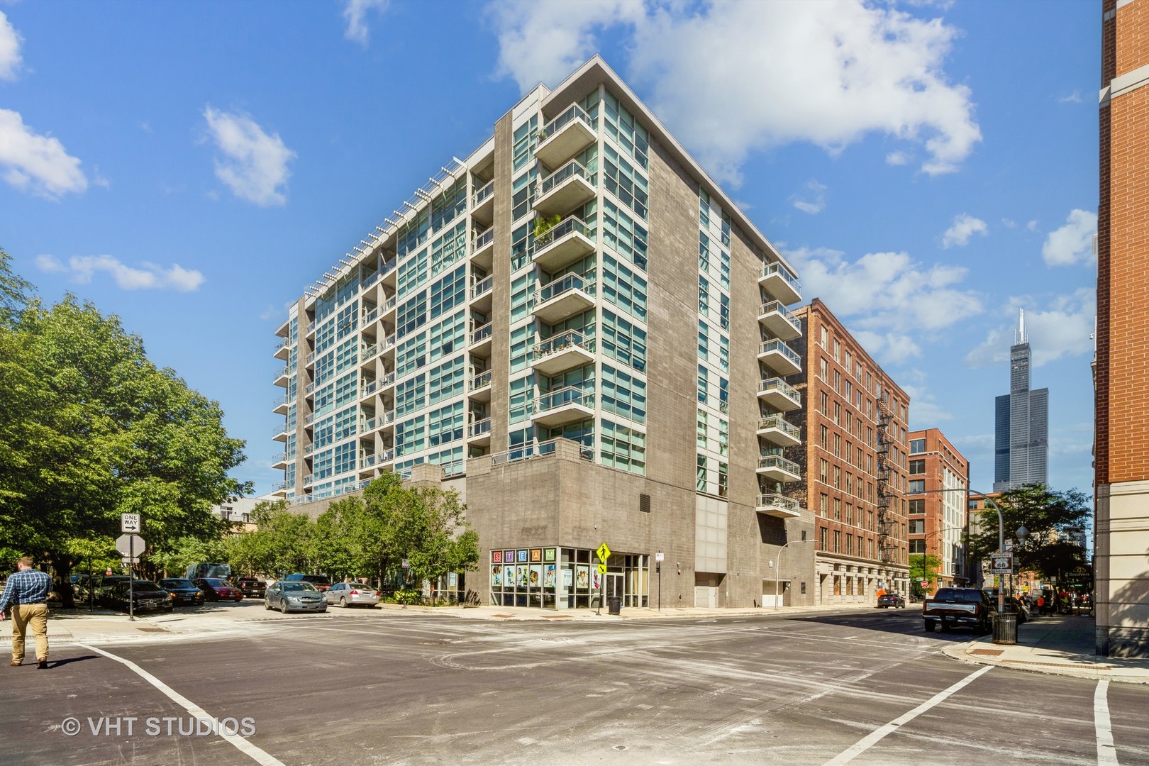 225 South Sangamon Street, Unit 604 Chicago, IL 60607 - Photo 4 of 21 Gallery Image 4