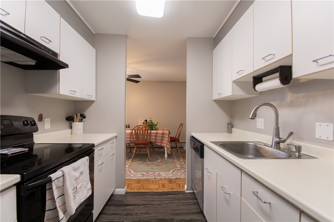 349 Main Road, Unit 201 Tiverton, RI 02878 - Photo 19 of 39