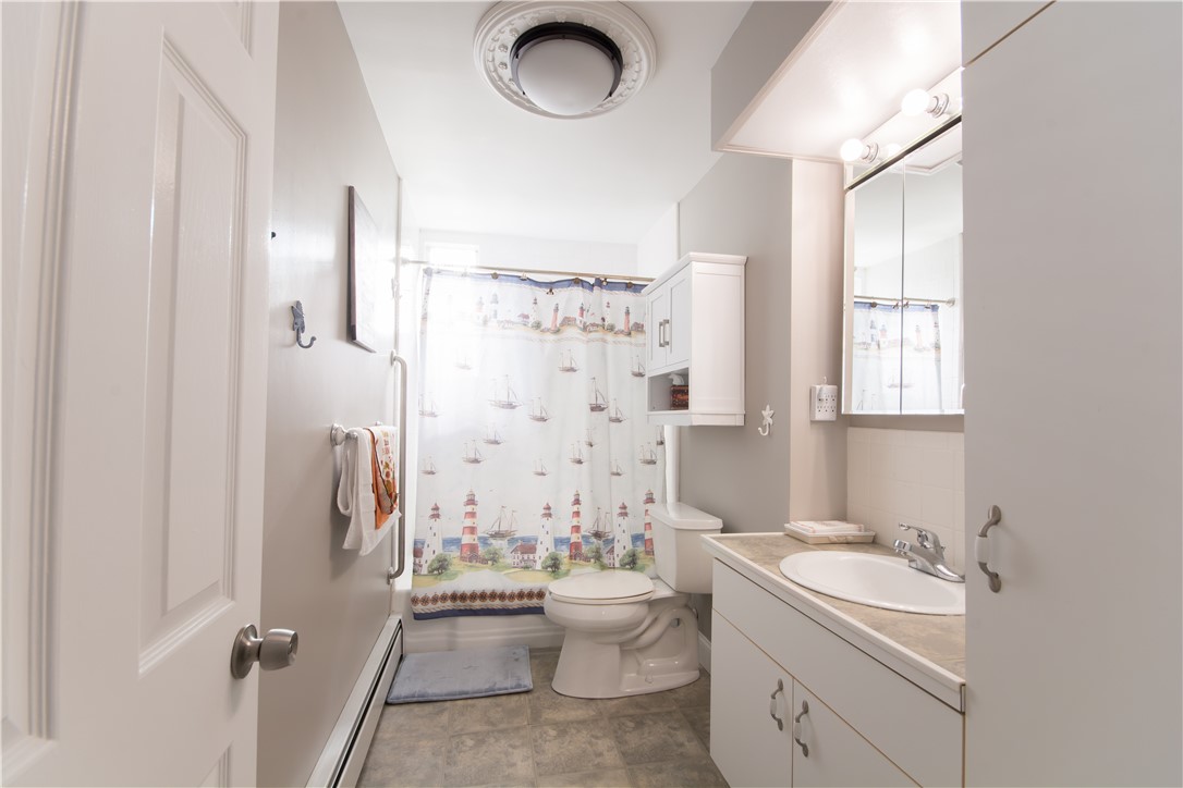 349 Main Road, Unit 201 Tiverton, RI 02878 - Photo 33 of 39