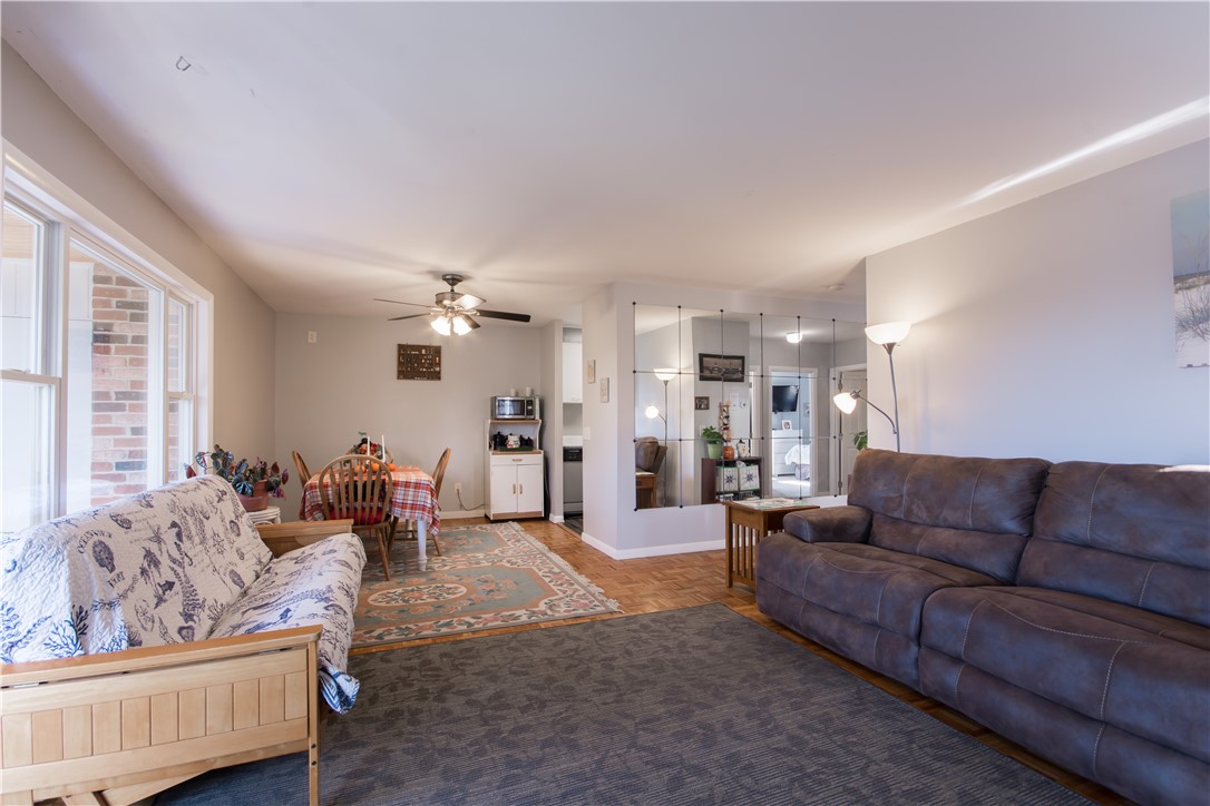 349 Main Road, Unit 201 Tiverton, RI 02878 - Photo 10 of 39