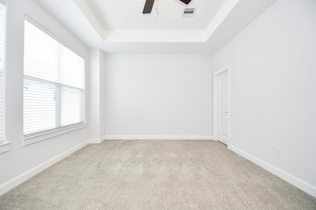 703 Link Road Houston, TX 77009 - Photo 27 of 32