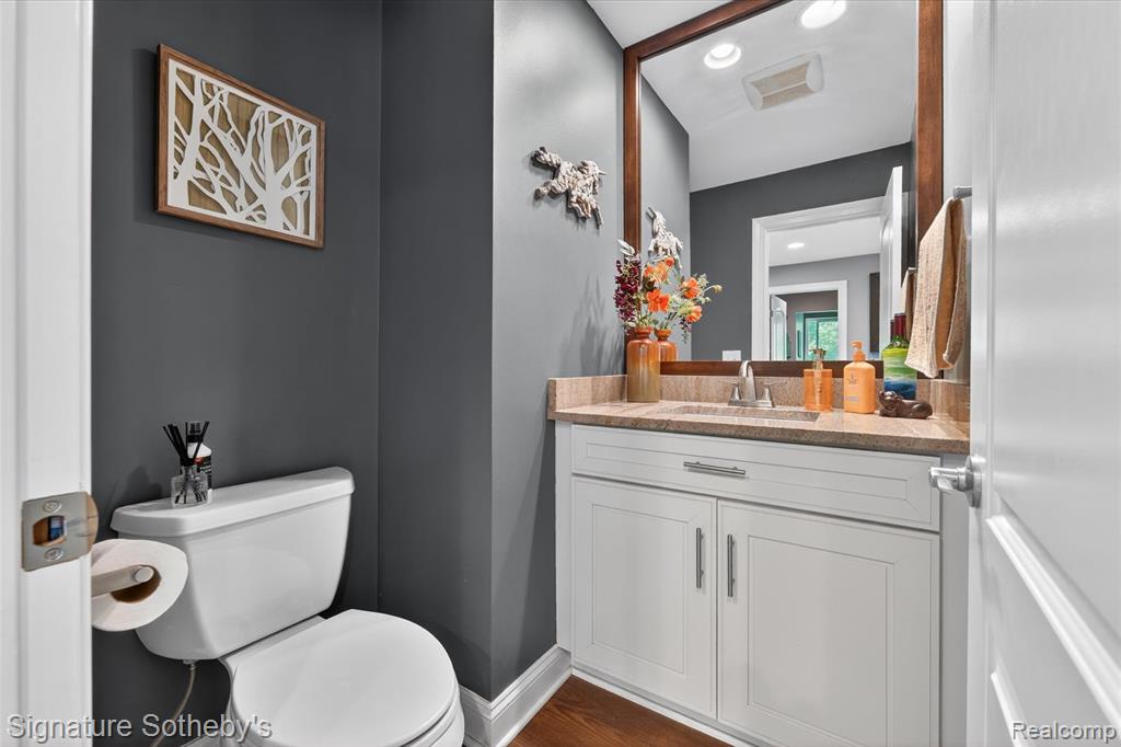 30650 Lahser Road Beverly Hills, MI 48025 - Photo 42 of 93