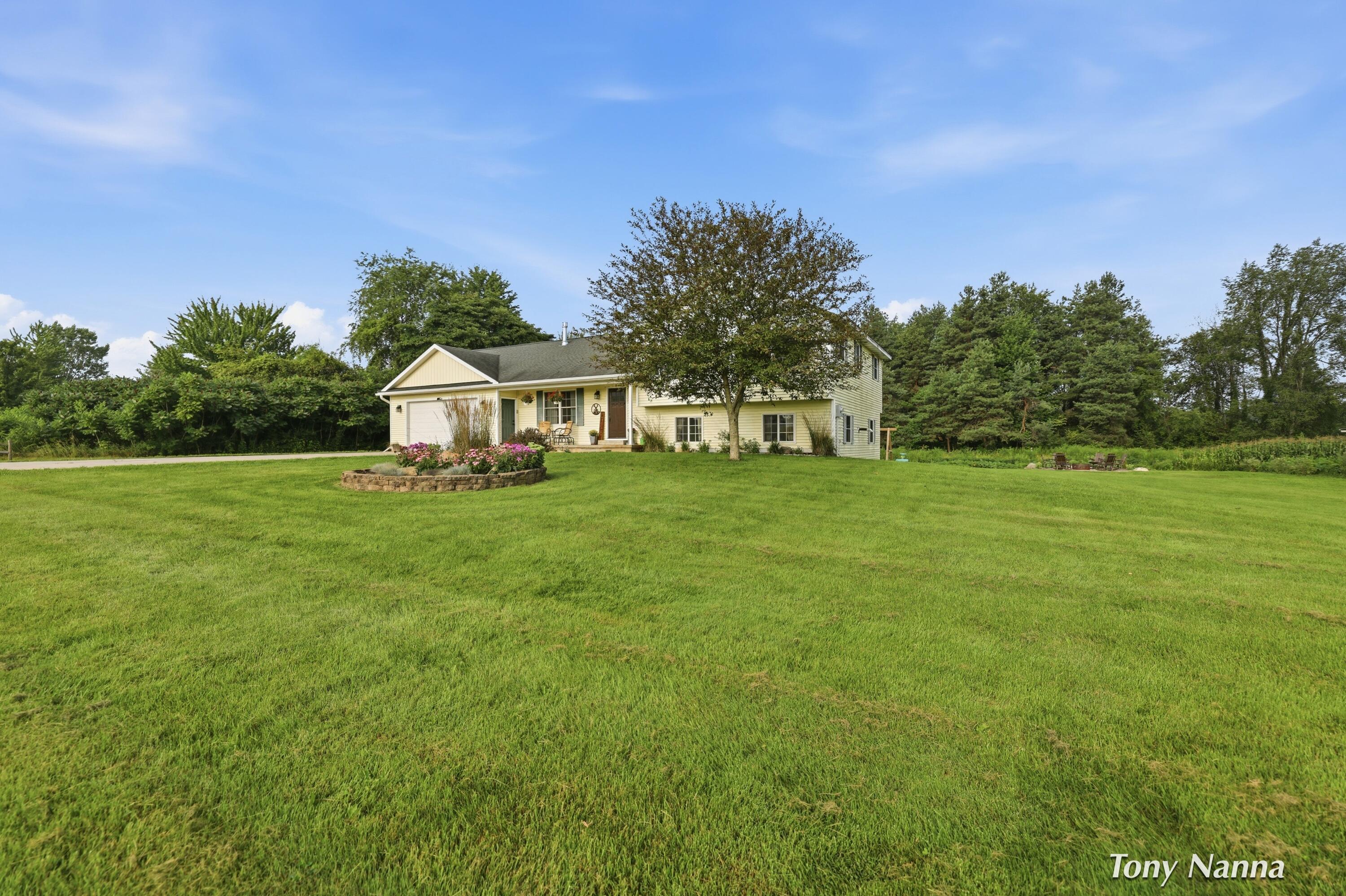355 Shaw Road Bailey, MI 49303 - Photo 3 of 61 355 shaw rd_008