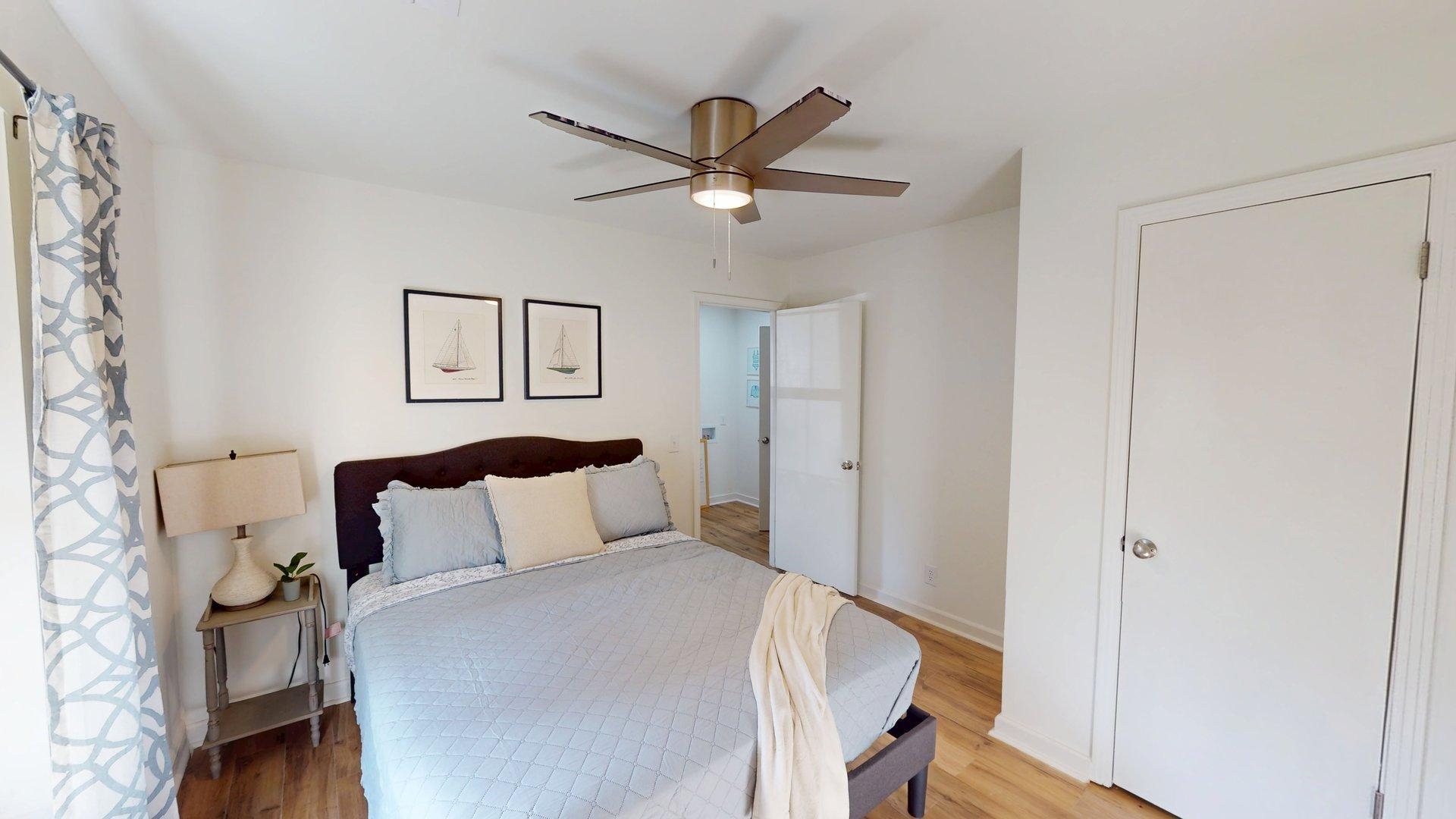 52 Cr 341 Road Iuka, MS 38852 - Photo 12 of 28 a bedroom with a bed and window