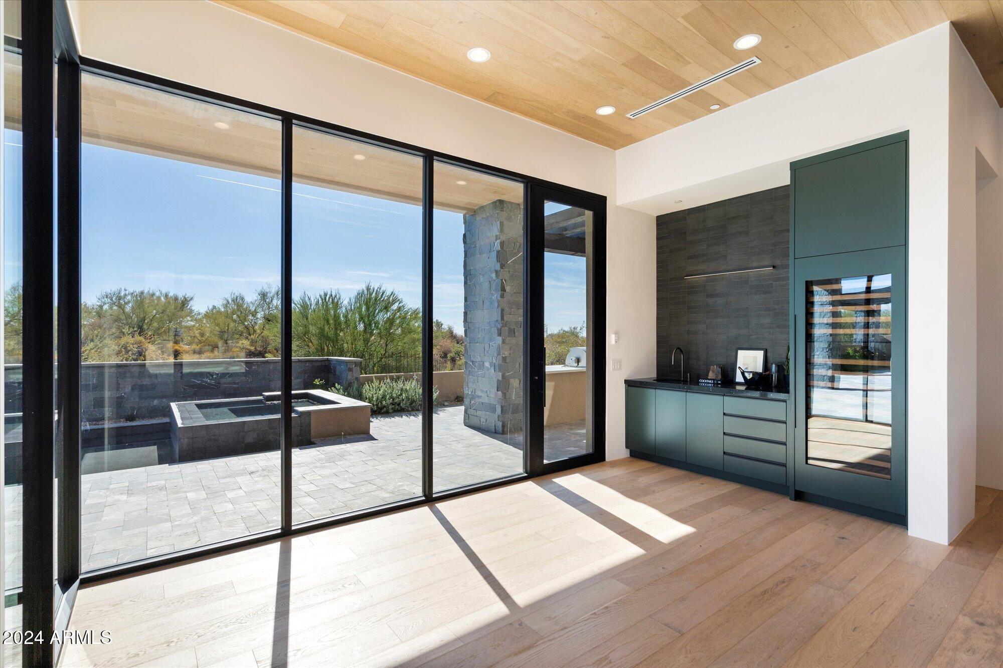 10249 East Joy Ranch Road Scottsdale, AZ 85262 - Photo 13 of 56 Personal Wet Bar!