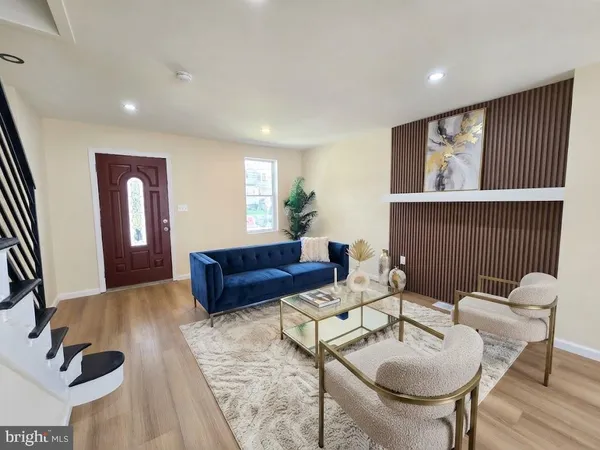 $249,450 | 7108 Clover Lane, Upper Darby, PA 19082