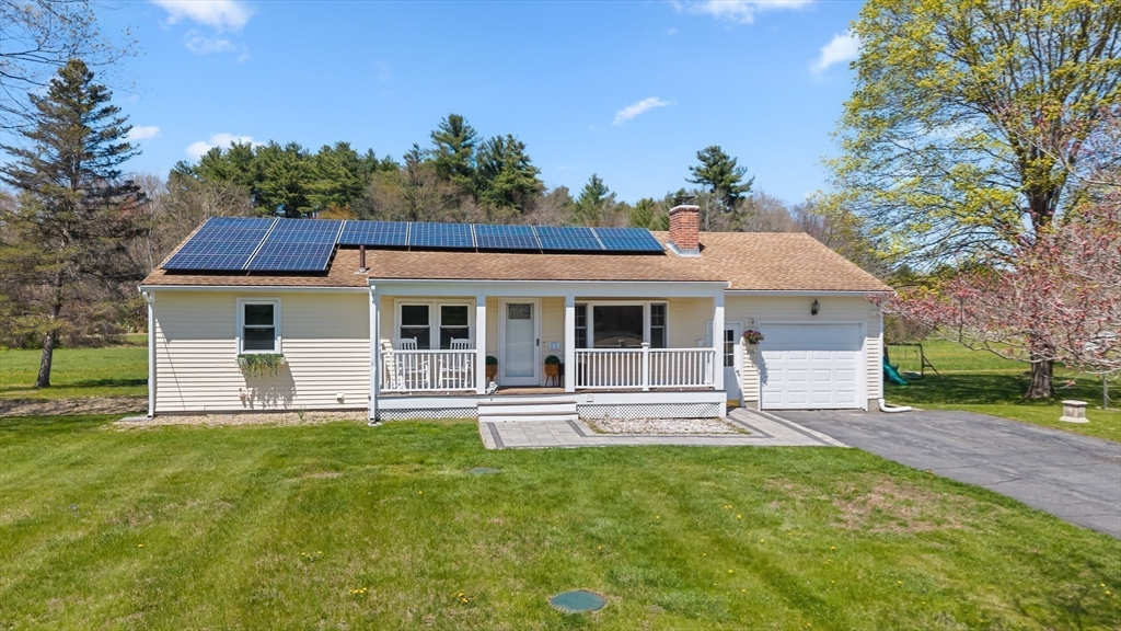256 Bolton Road Lancaster, MA 01523 - Photo 2 of 39