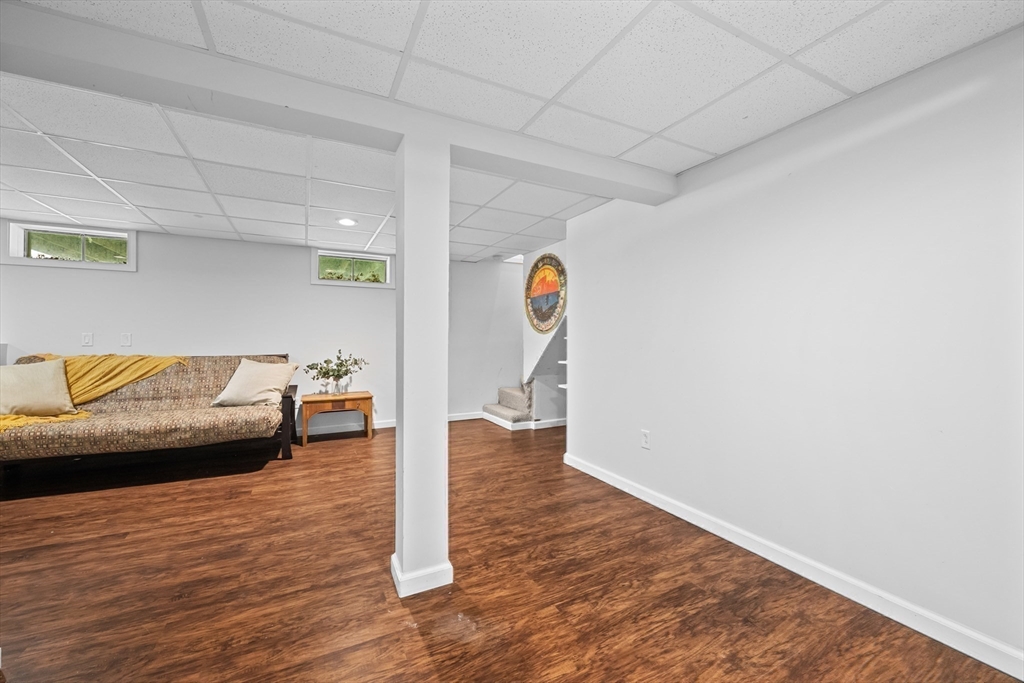 256 Bolton Road Lancaster, MA 01523 - Photo 22 of 39