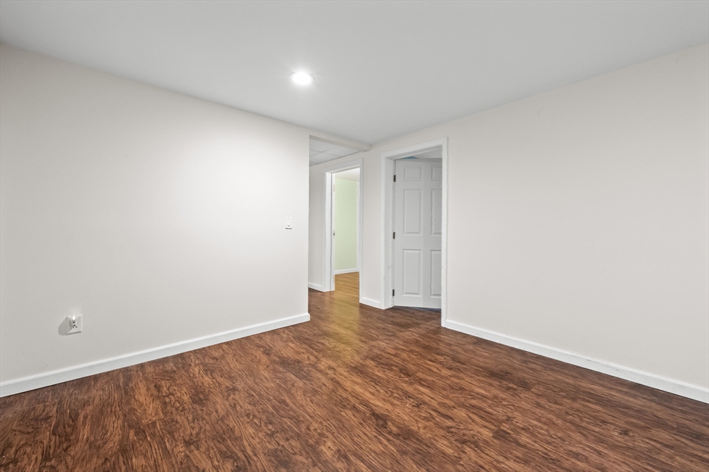 256 Bolton Road Lancaster, MA 01523 - Photo 25 of 39