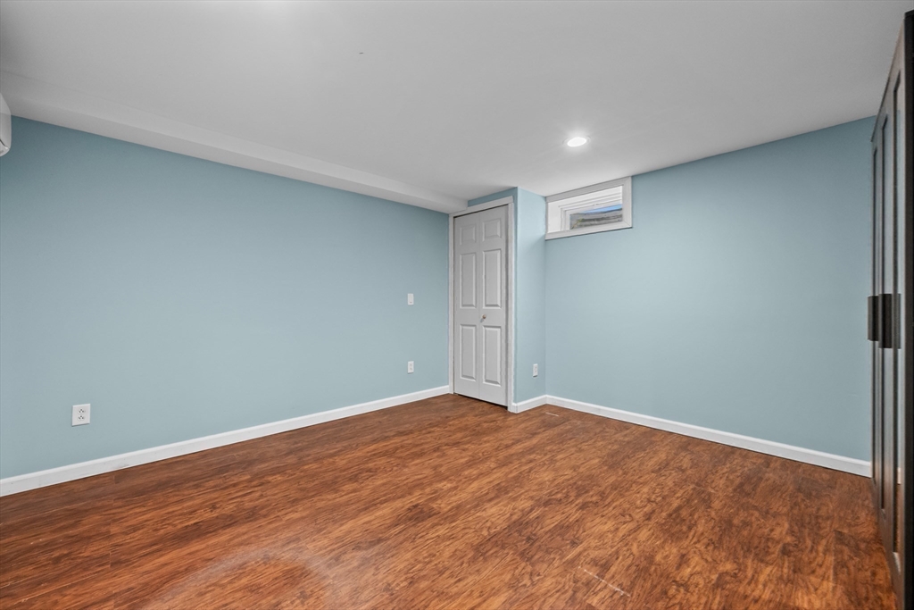 256 Bolton Road Lancaster, MA 01523 - Photo 28 of 39