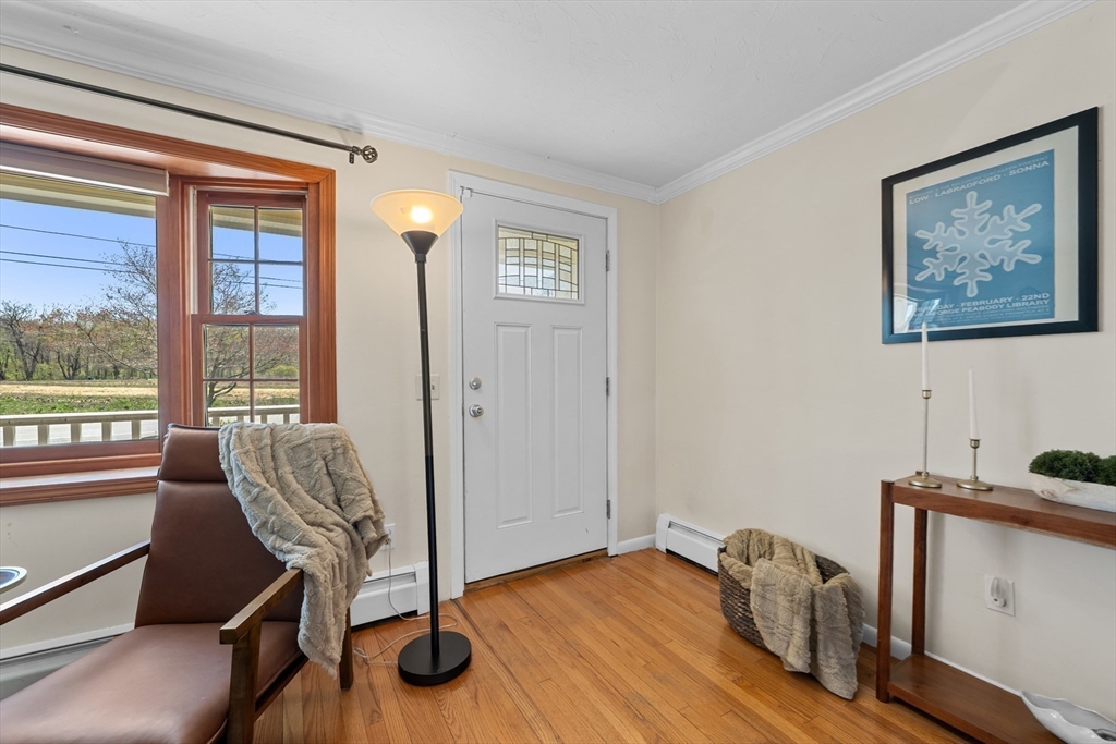256 Bolton Road Lancaster, MA 01523 - Photo 6 of 39