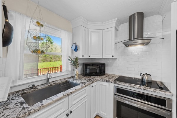 256 Bolton Road Lancaster, MA 01523 - Photo 10 of 39