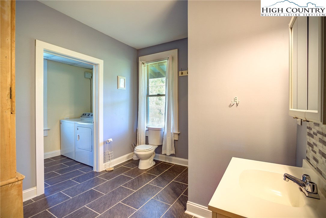 26 Fox Knob Road Sparta, NC 28675 - Photo 16 of 32 Gallery Image 16