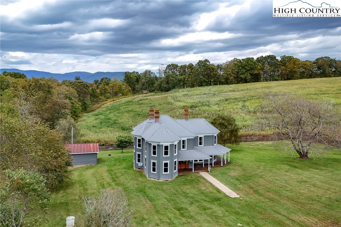 26 Fox Knob Road Sparta, NC 28675 - Photo 2 of 32 Gallery Image 2