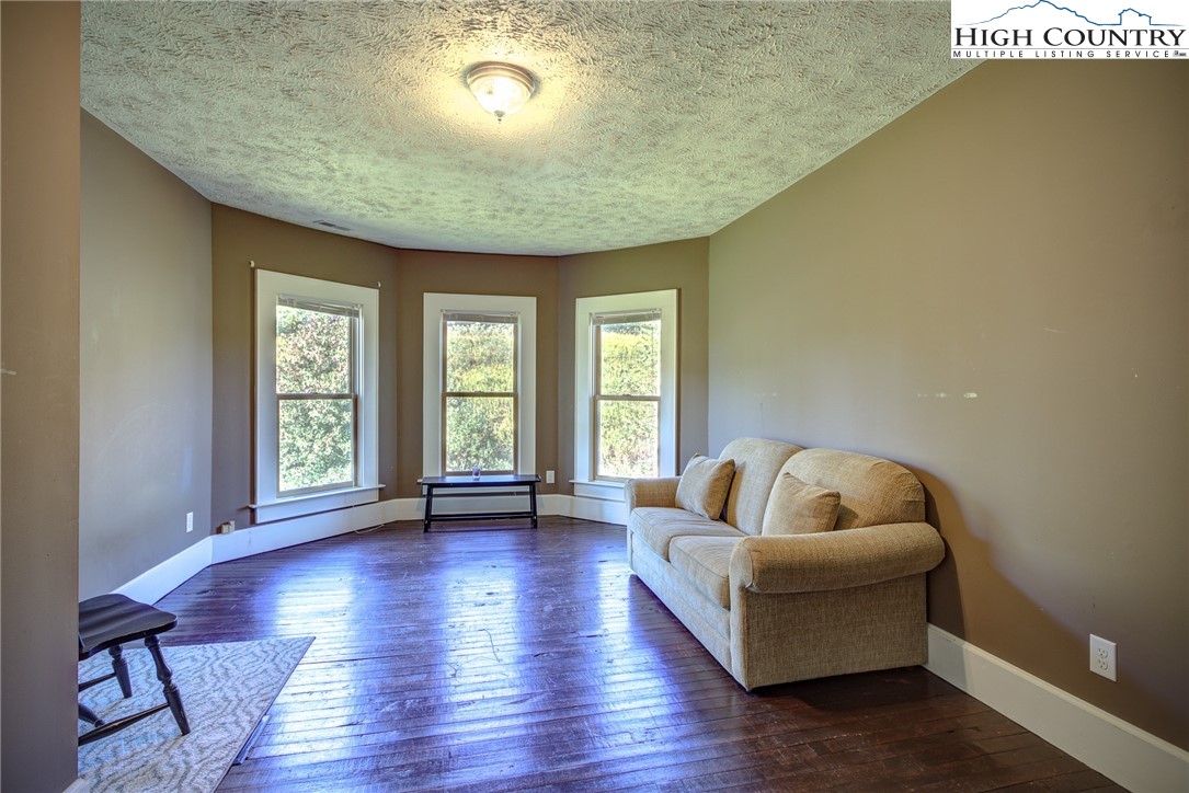 26 Fox Knob Road Sparta, NC 28675 - Photo 23 of 32 Gallery Image 23