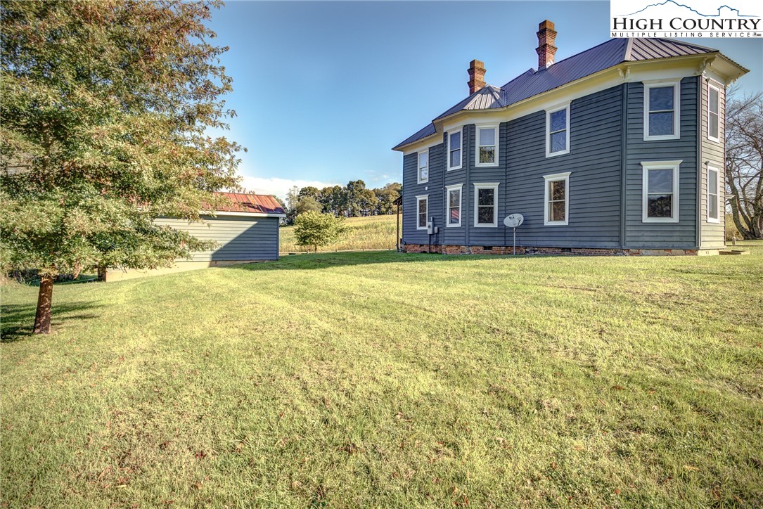 26 Fox Knob Road Sparta, NC 28675 - Photo 8 of 32 Gallery Image 8