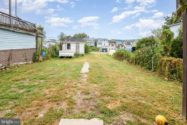 $98,000 | 240 East Grand Avenue, Tower City, PA 17980