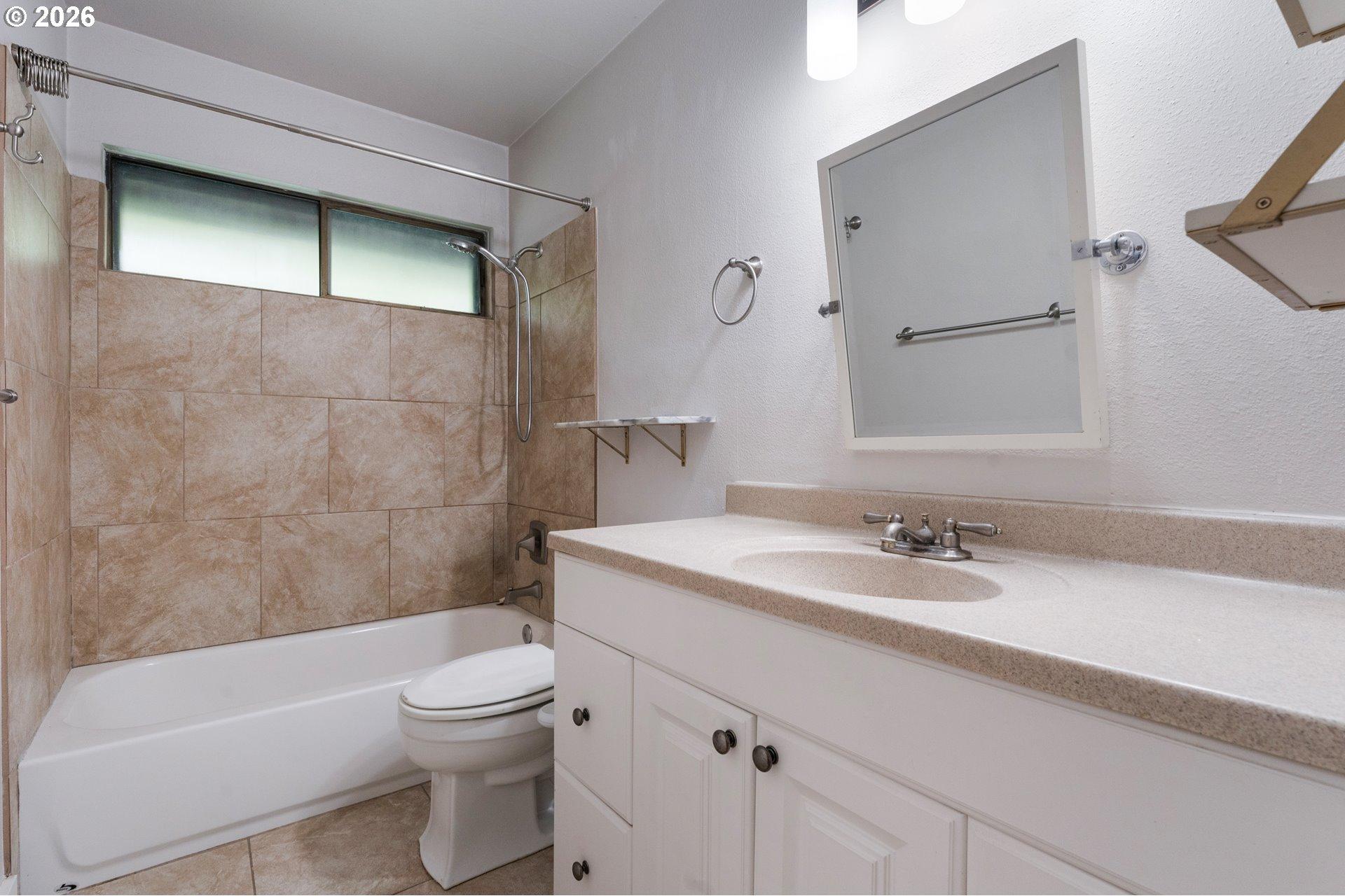 7556 Southwest Barnes Road, Unit A Portland, OR 97225 - Photo 21 of 28 Bathroom