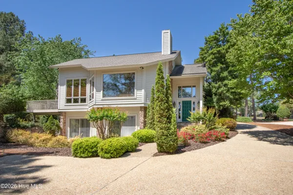 $730,000 | 15 Shenecossett Lane, Pinehurst, NC 28374