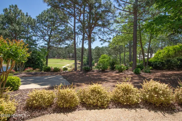 $730,000 | 15 Shenecossett Lane, Pinehurst, NC 28374