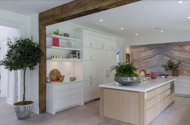 $3,785,000 | 3 Laurel Lane, Westport, CT 06880