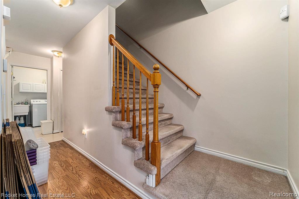 3516 Samuel Avenue Rochester Hills, MI 48309 - Photo 3 of 27