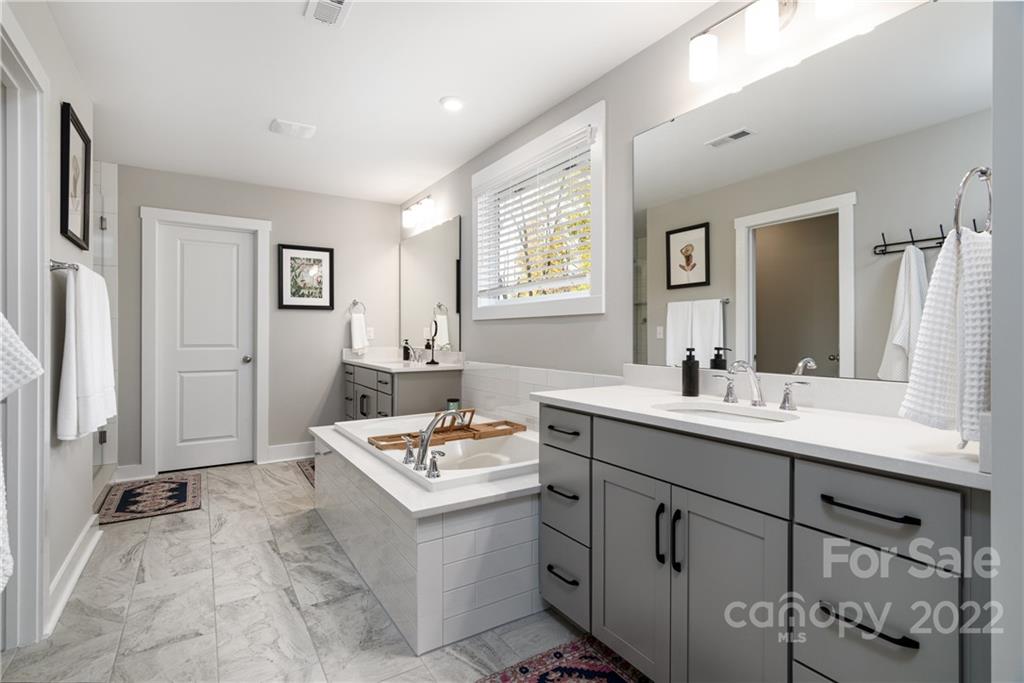 708 Crawfish Drive Fort Mill, SC 29708 - Photo 21 of 43 Gallery Image 21